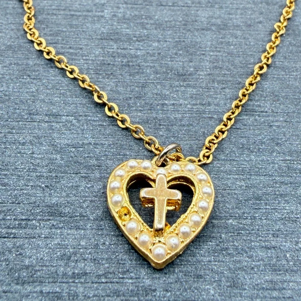 Gold Tone Faux Pearl Heart Cross Pendant Necklace Christian Faith Romantic Gift
